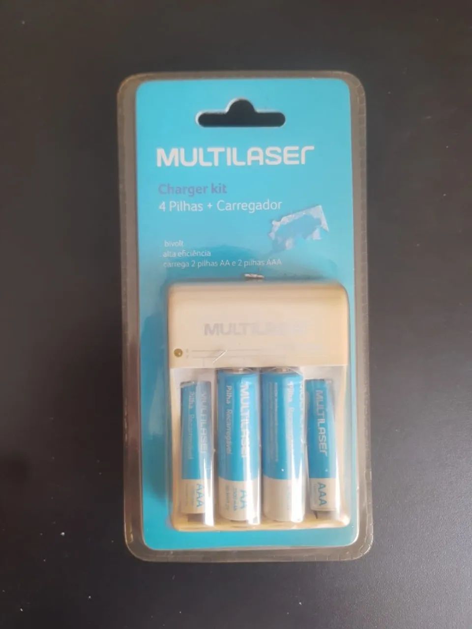 Kit Carregador+ 4 Pilhas Bivolt - Foto 2