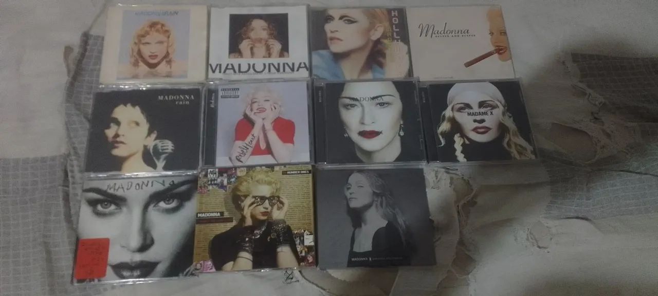 Cds Coleção Madonna - CDs, DVDs etc - Castelo, Santos 1504194537 | OLX