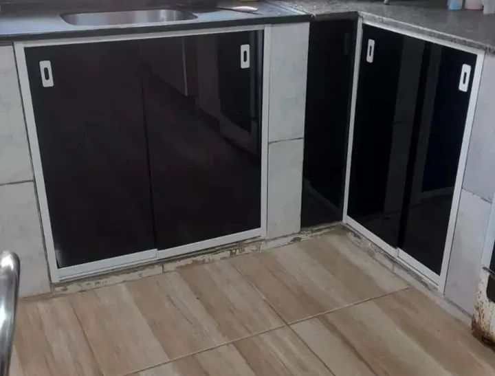 Vidraçaria e serralharia em alumínio  - Foto 4