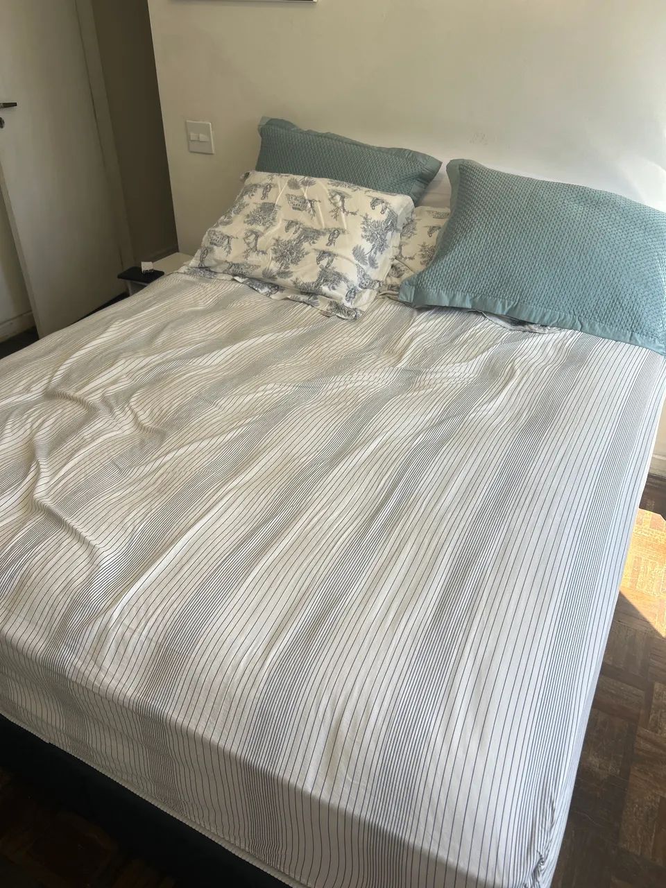 Cama + Box Queen Ortobom SEMI NOVA IMPECÁVEL