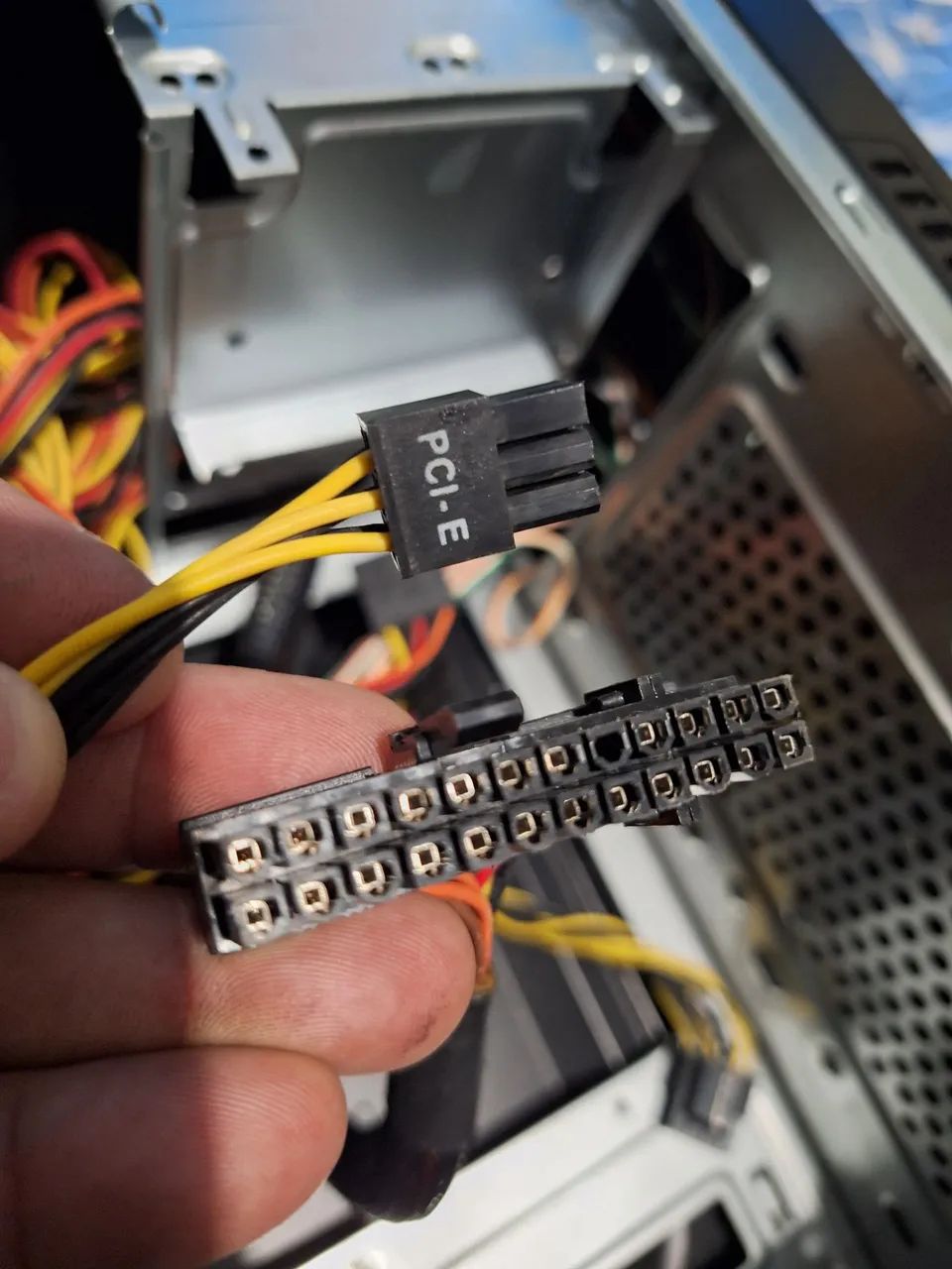 Gabinete PC, com Baia DVD, com fonte 500w. - Foto 4