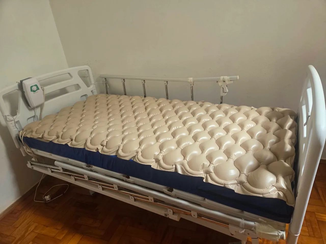 Cama hospitalar  - Foto 2