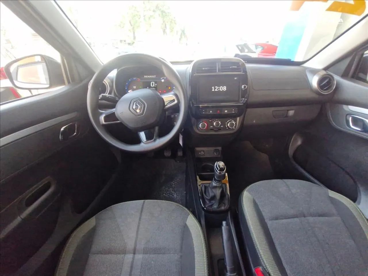 Renault Kwid OUTSIDER 1.0 Flex 12V 5p Mec., foto 8 de 16
