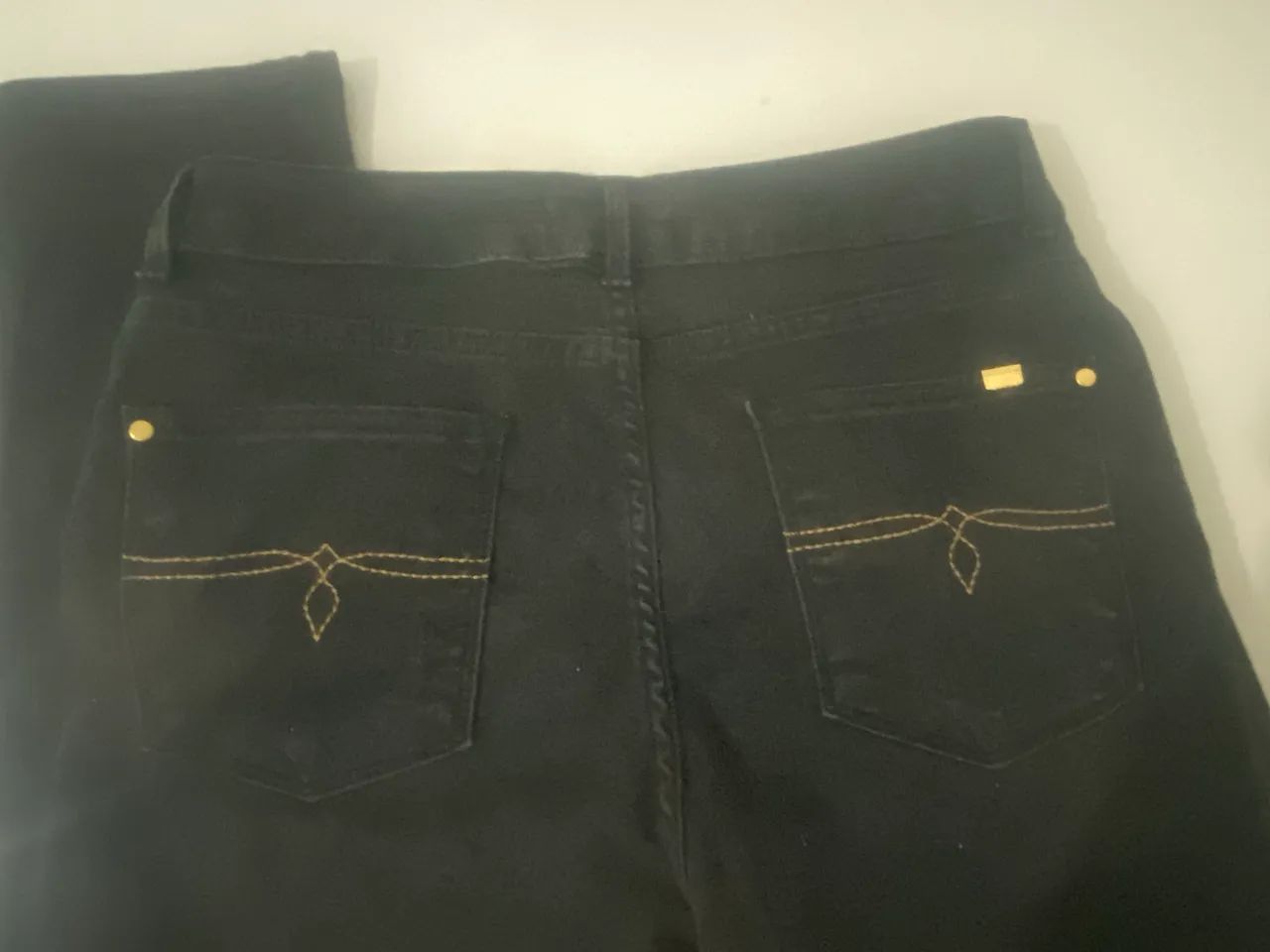 Calça jeans preta  - Foto 3