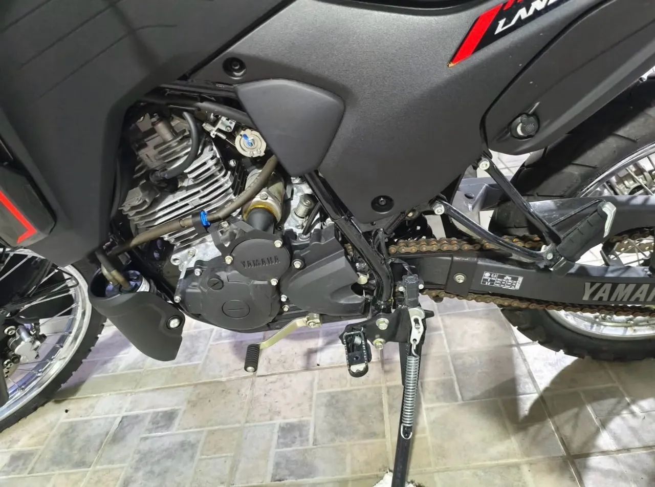 XTZ 250 LANDER CONNECTED - Foto 5