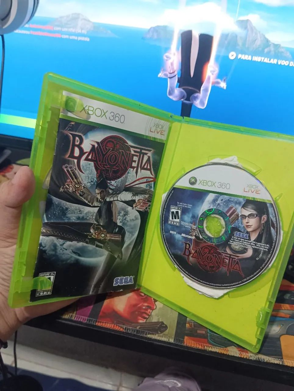 JOGO DE XBOX 360 BAYONETTA - Foto 3