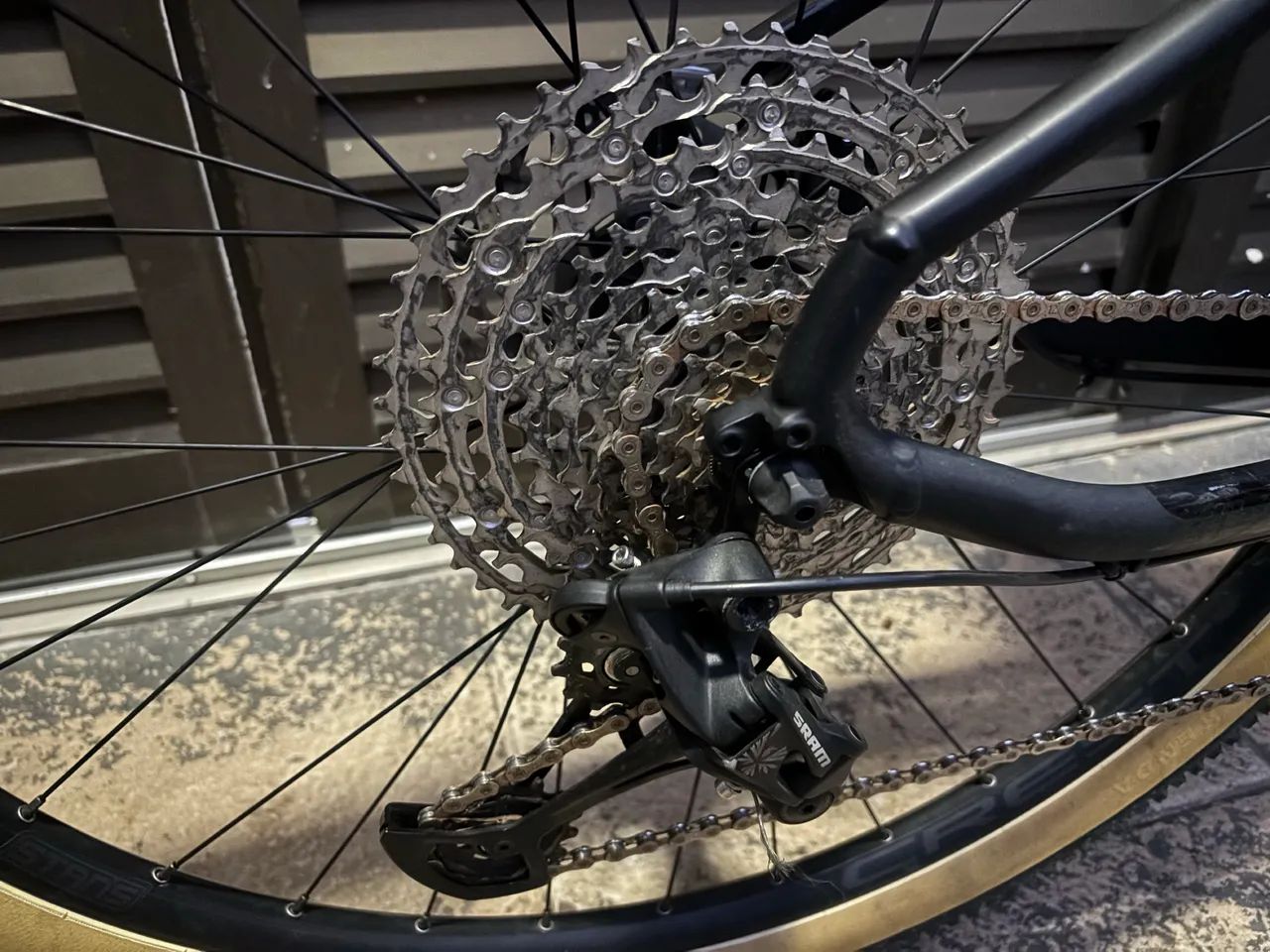 GT Avalanche Evo Aro 29 - Foto 3