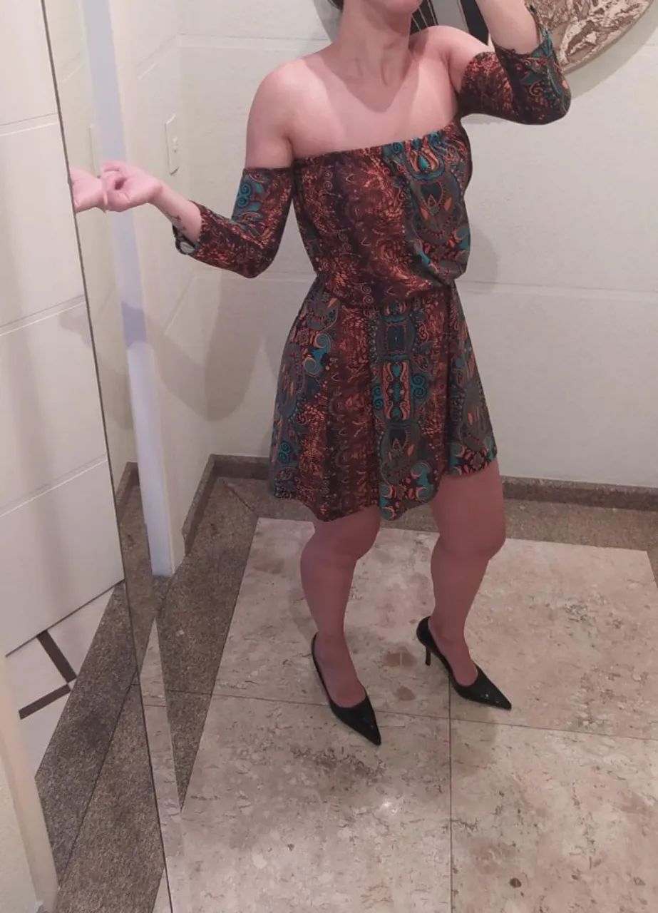 vestido estampado tomara que caia com manga comprida - Foto 2