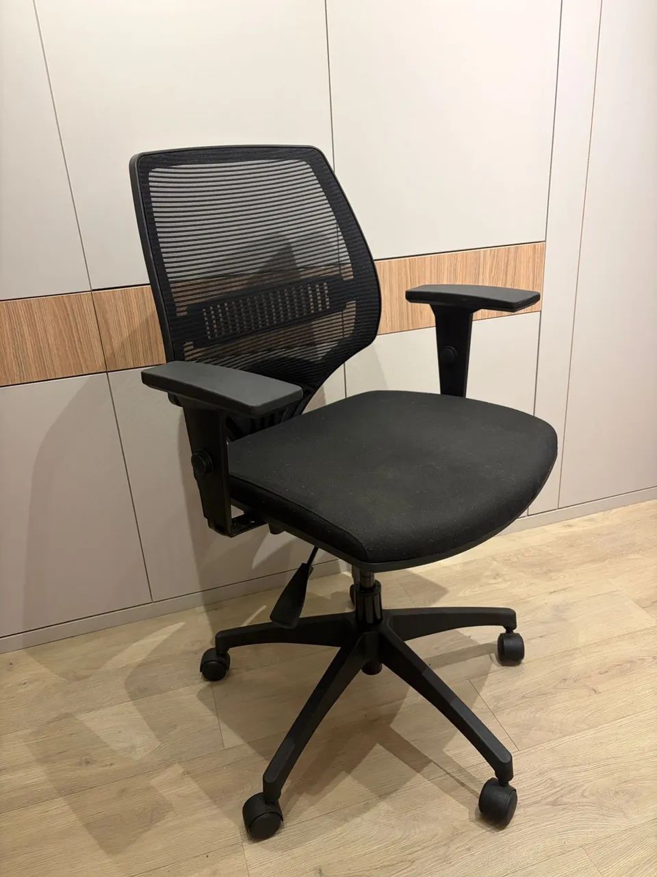 Cadeira de Escritório Ergonômica