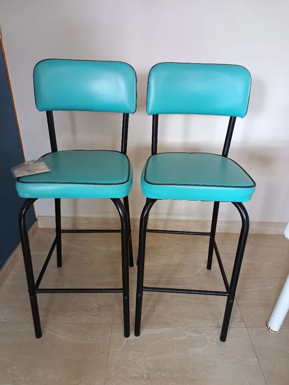 Banquetas Livina, estilo retrô, novas. 