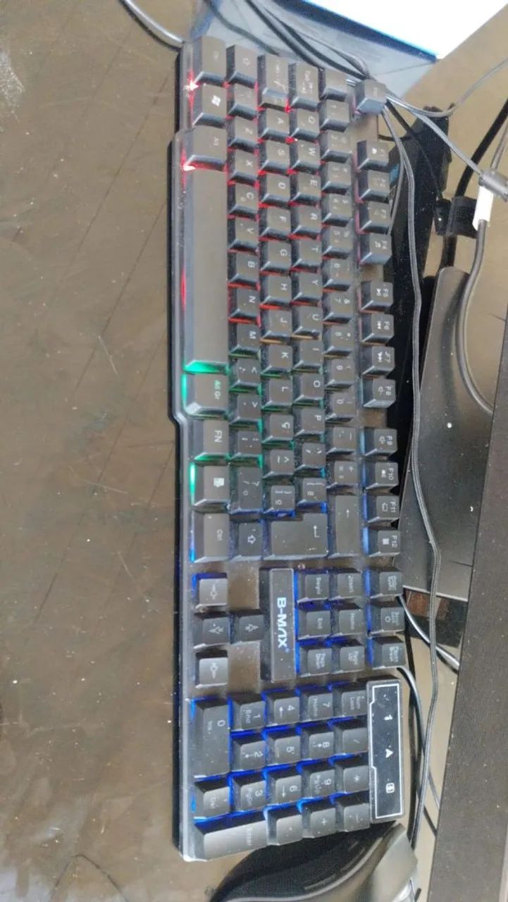 Computador com teclado e mouse  - Foto 2