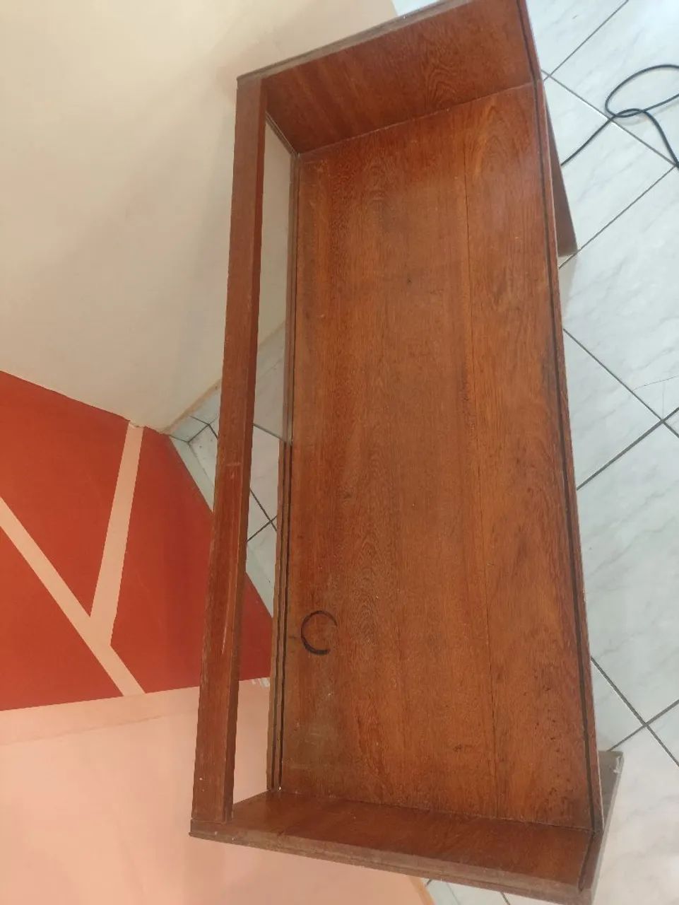 Escrivaninha de Madeira Maciça com Laterais e Vidro - Mesa para Computador - Foto 5