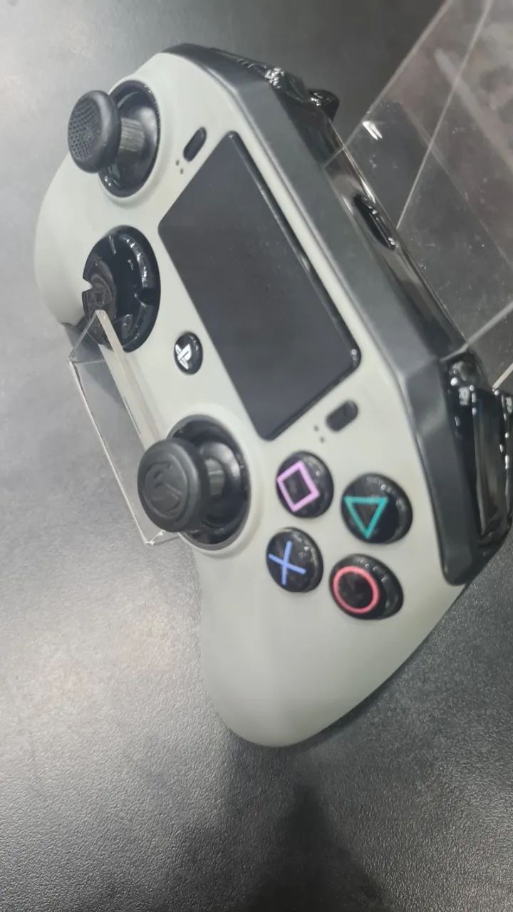 Controle Nacon Revolution Pro Controller 2 - PS4 e PC - Foto 4