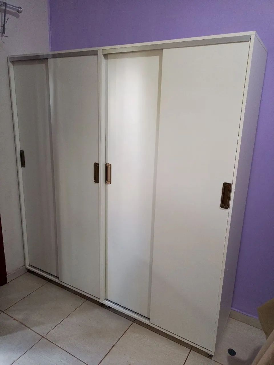 Guarda roupa 2 em 1