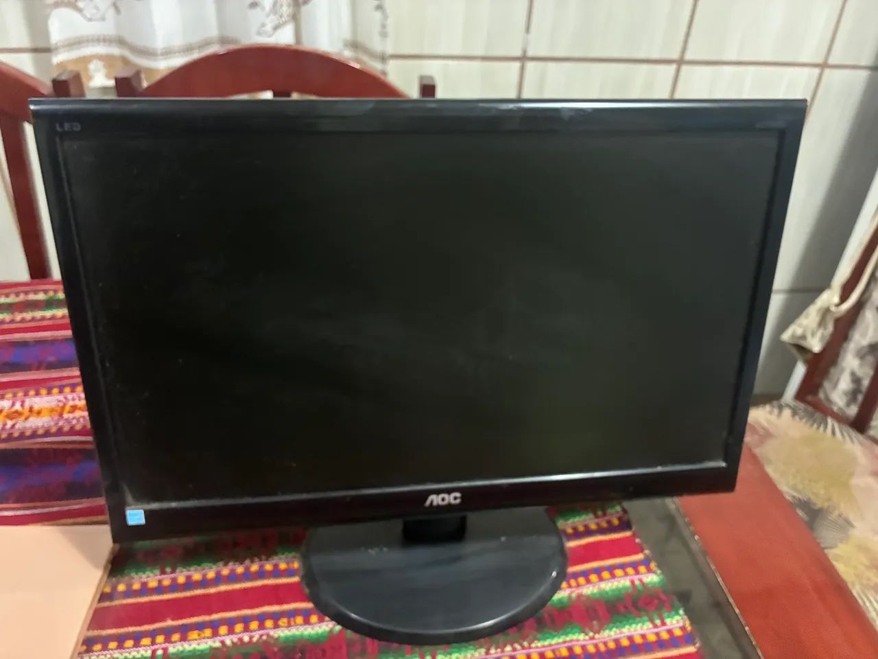 Monitor AOC LED funcionando ? sem cabos