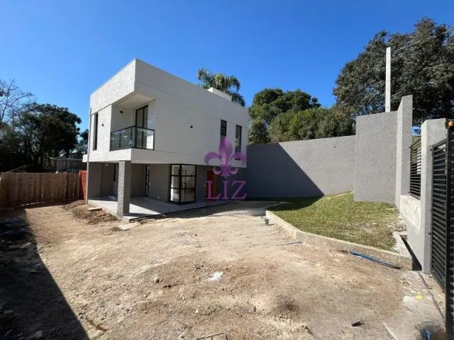 Excelente sobrado com 3 quartos em Quatro Barras