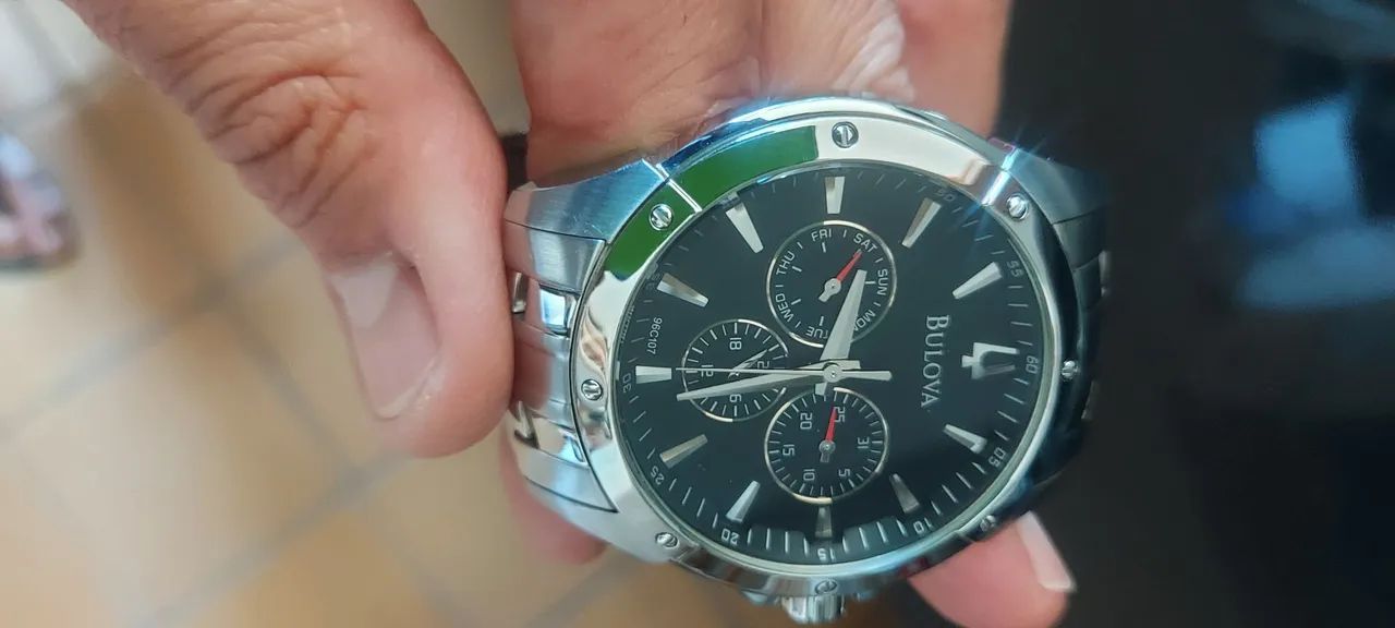 Relógio Bulova Classic (modelo 96C107) - Foto 4