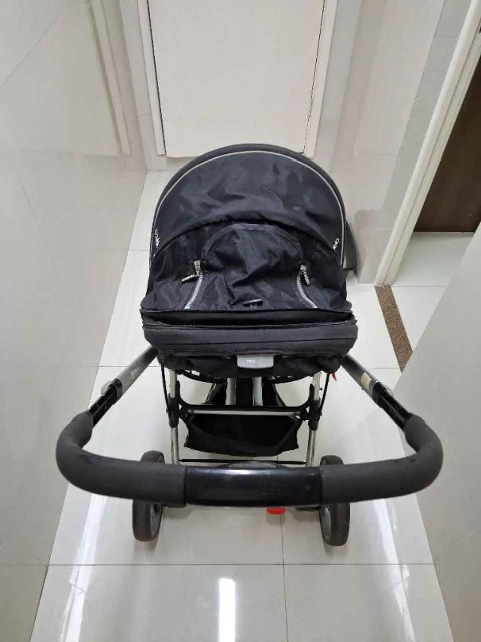 Carrinho de bebê + bebê conforto - Foto 4