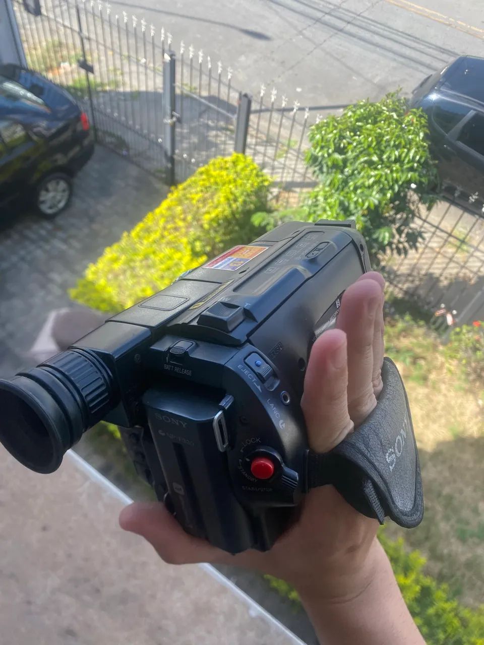 Filmadora Handycam Sony ccd-tr315 - Foto 3