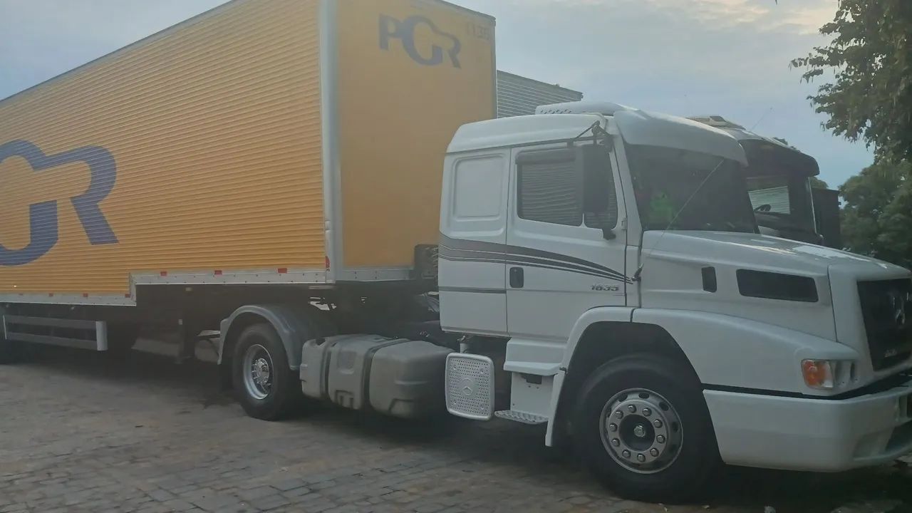 MB atron 1635 4x2 - Foto 3