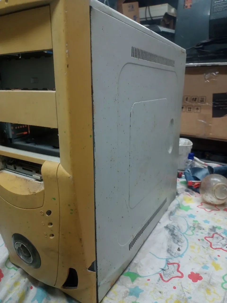 Gabinete de Pc antigo (leia o anúncio) - Foto 2
