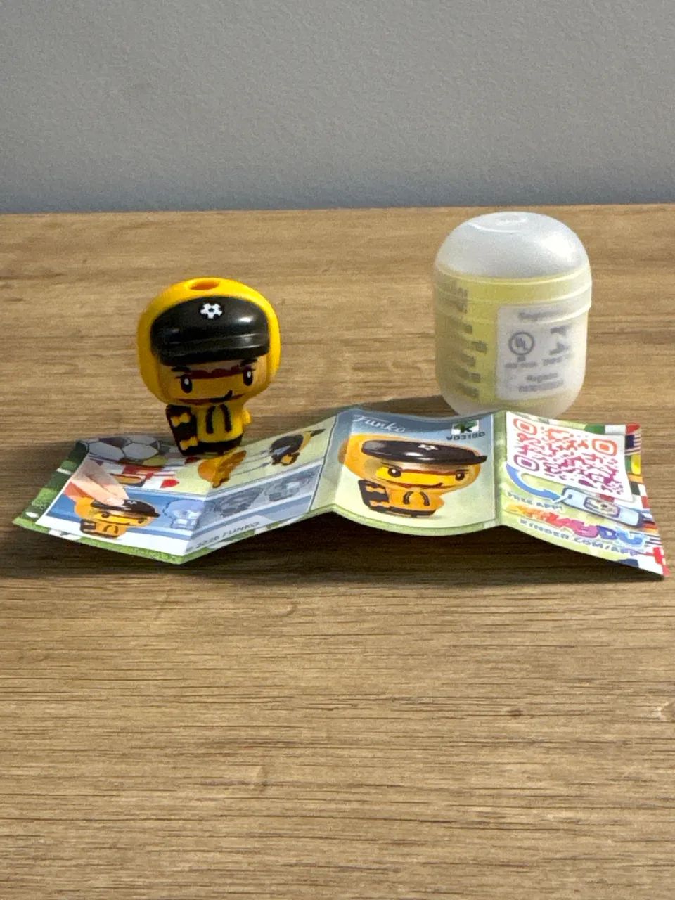 Coleção Kinder ovo copa do mund funko