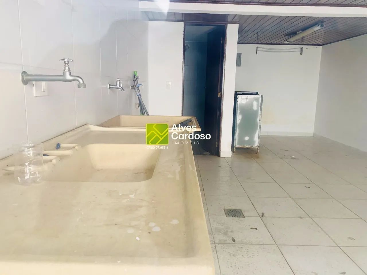 VENDE-SE LINDA CASA NO ÉDEN  SOROCABA/SP - Foto 2