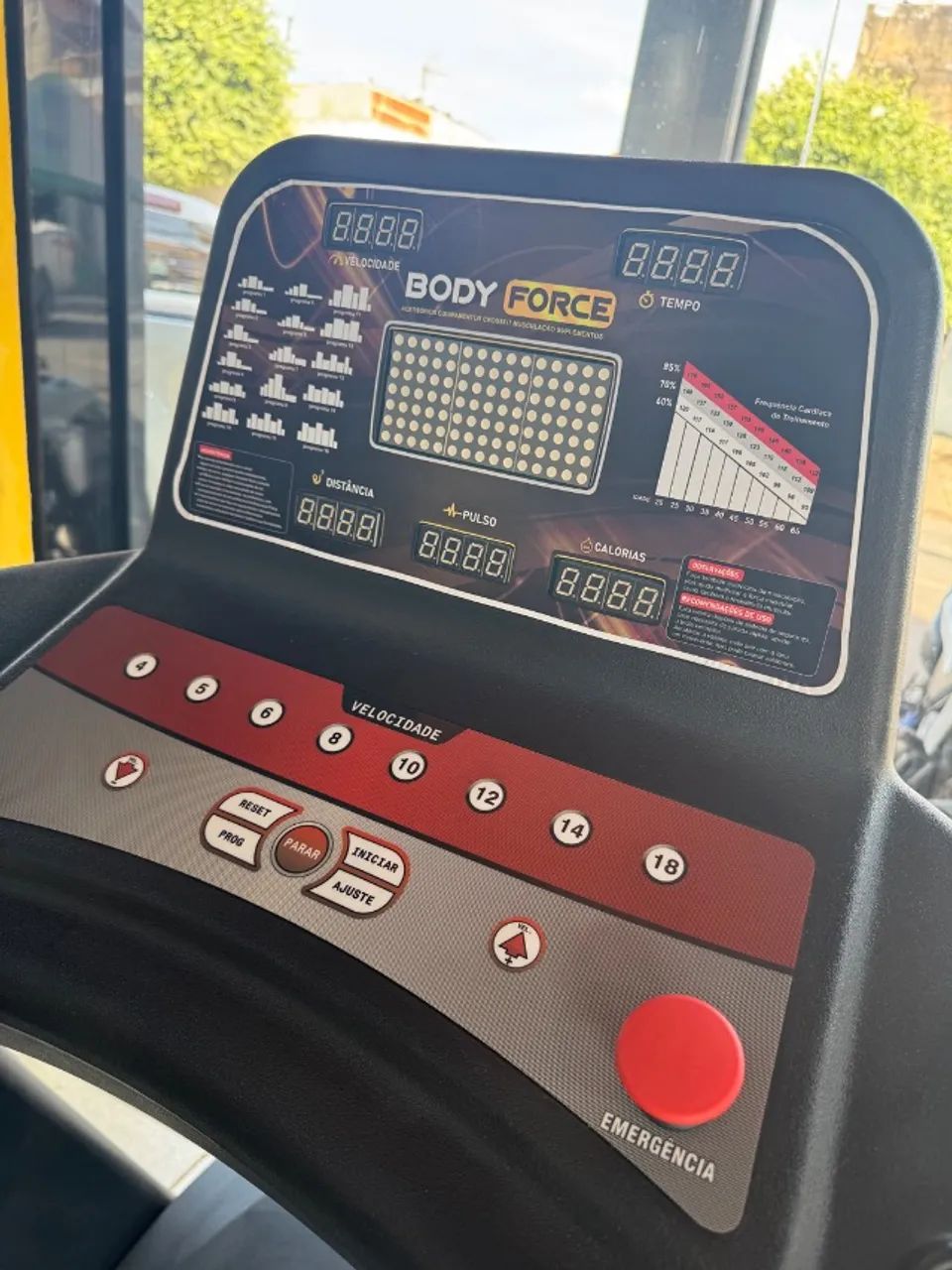 ESTEIRA BF800 | BODY FORCE - Foto 3