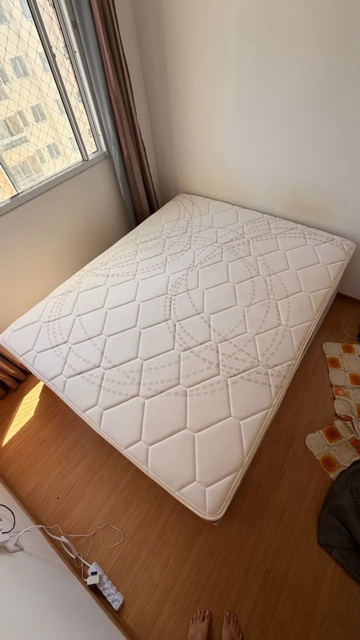 Cama Box Queen com Colchão de Molas Ensacadas - Foto 2
