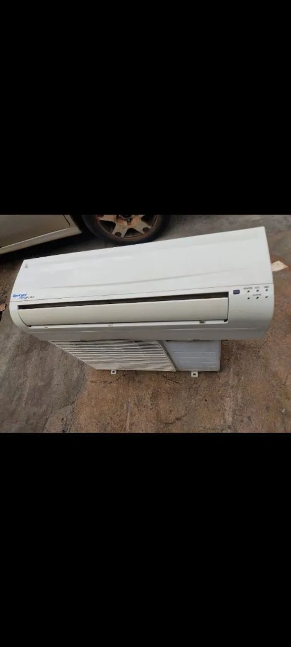 Ar condicionado (DEIXO INSTALADO)
