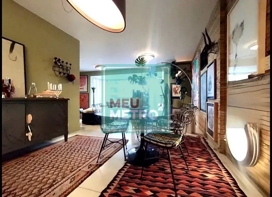 Apartamento à venda com 5 dormitórios, no Centro, em Florianópolis. - Foto 2