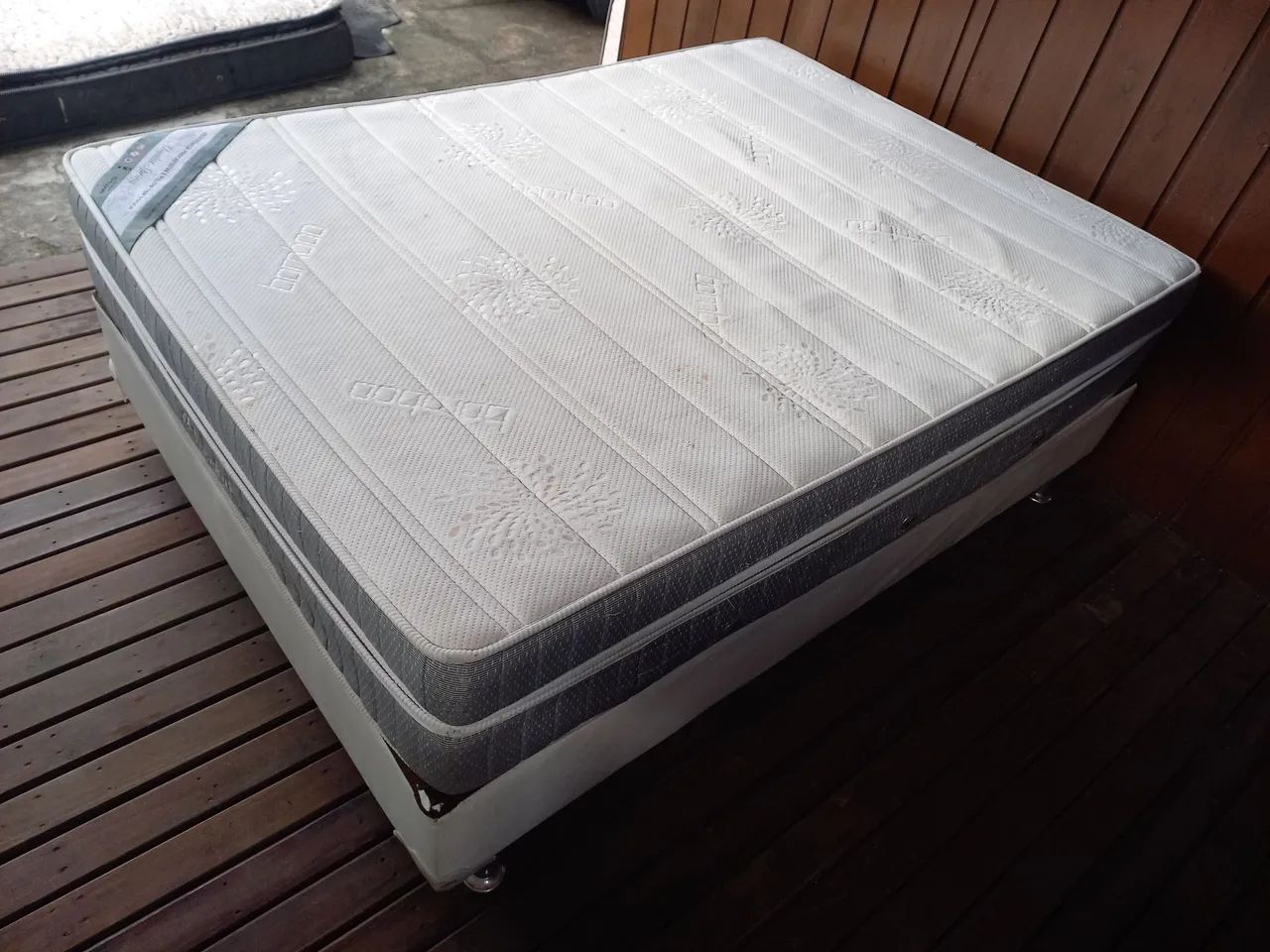 Vendo cama Box de casal  - Foto 3