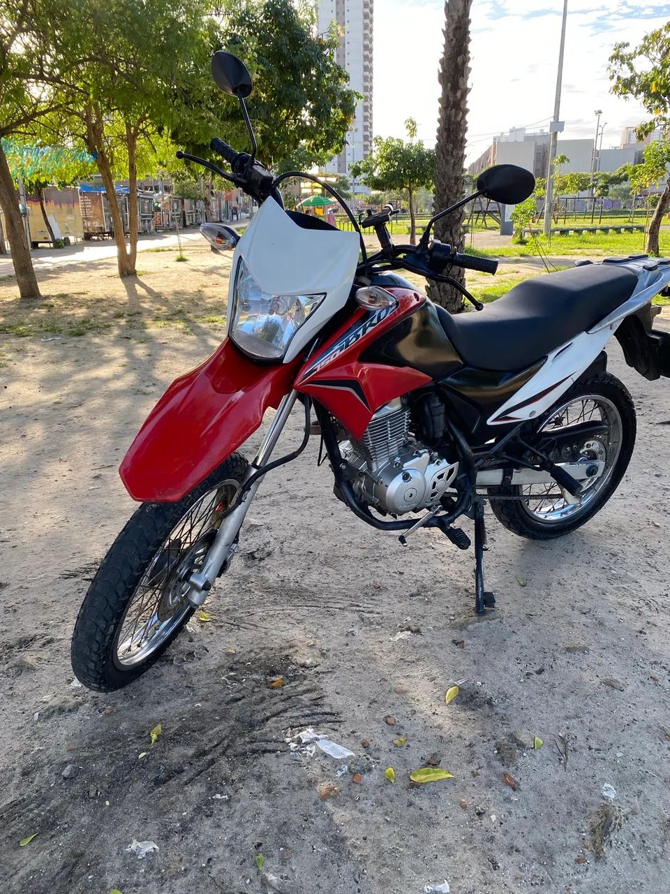 Honda Bros 150 ESD 2014 - Foto 3