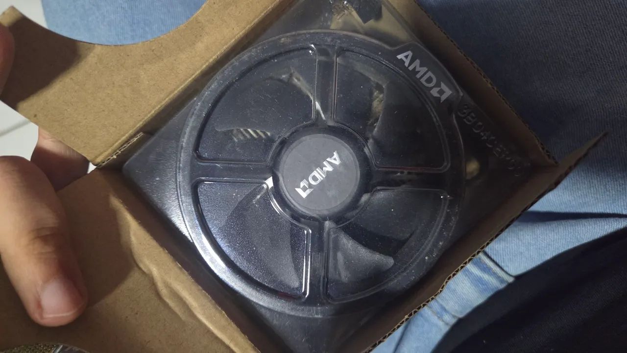 Ryzen 3 Pro 2200G - Foto 3