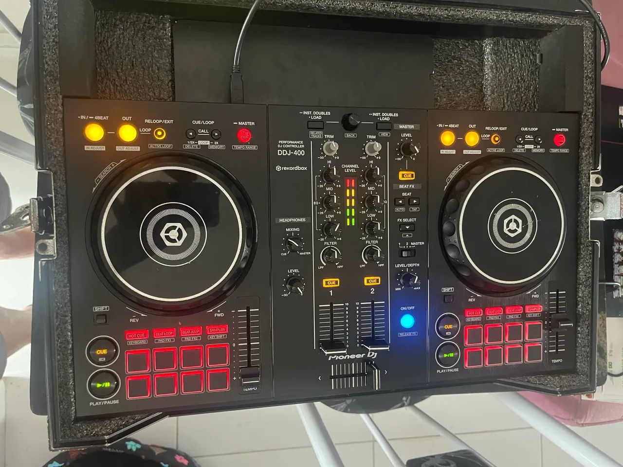 DDJ 400 com case  - Foto 2