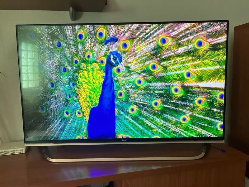 TV LG 60 POLEGADAS 4K ULTRA HD SMART EM PERFEITAS CONDIÇÕES  - Foto 2