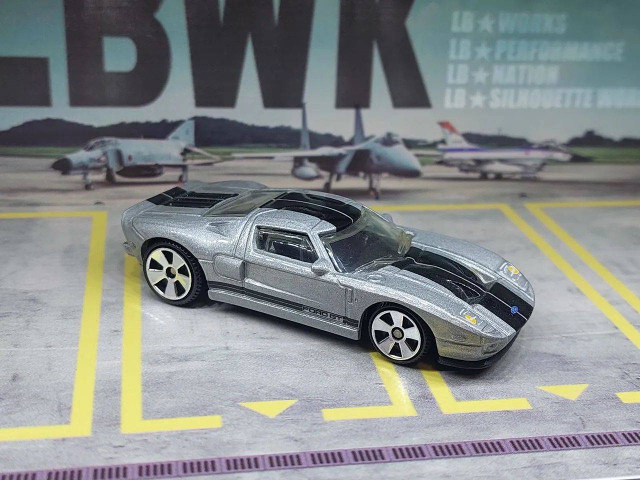 Matchbox Ford GT40 Superfast 1/64 - Foto 2