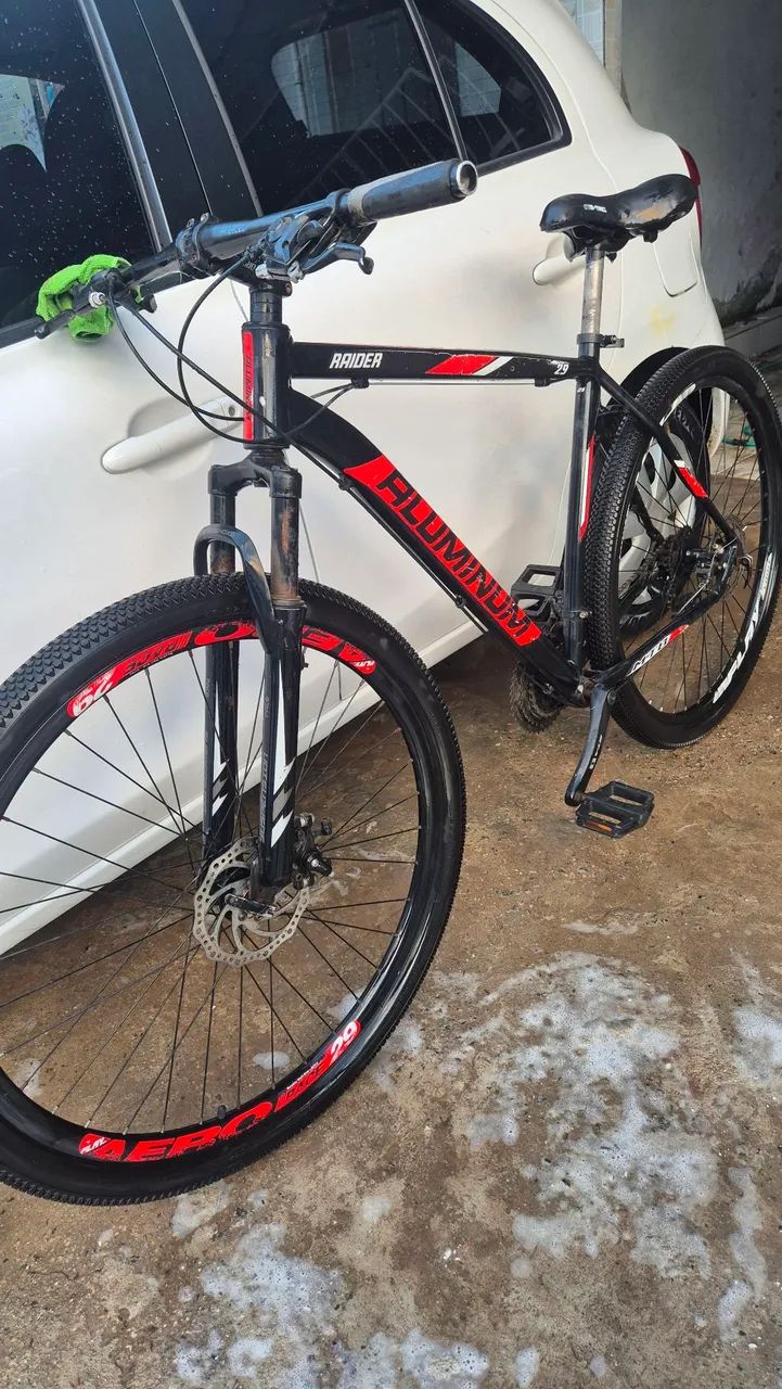 Vendo ou troco bike aro 19 com nota! - Foto 4