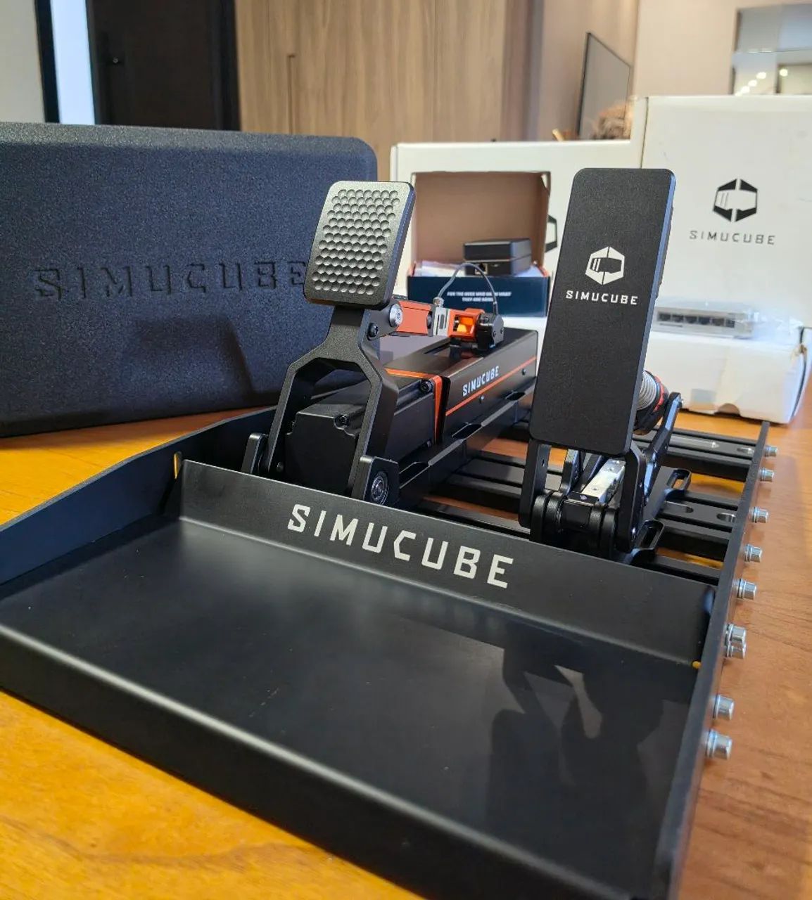 Simucube Active Pedal Ultimate completo