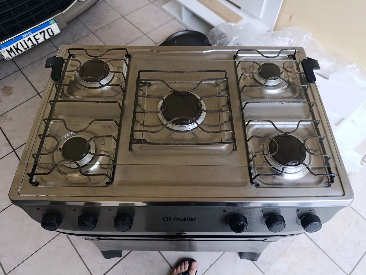 Vendo fogão Mulher 5 bocas funcionando perfeitamente - Foto 2