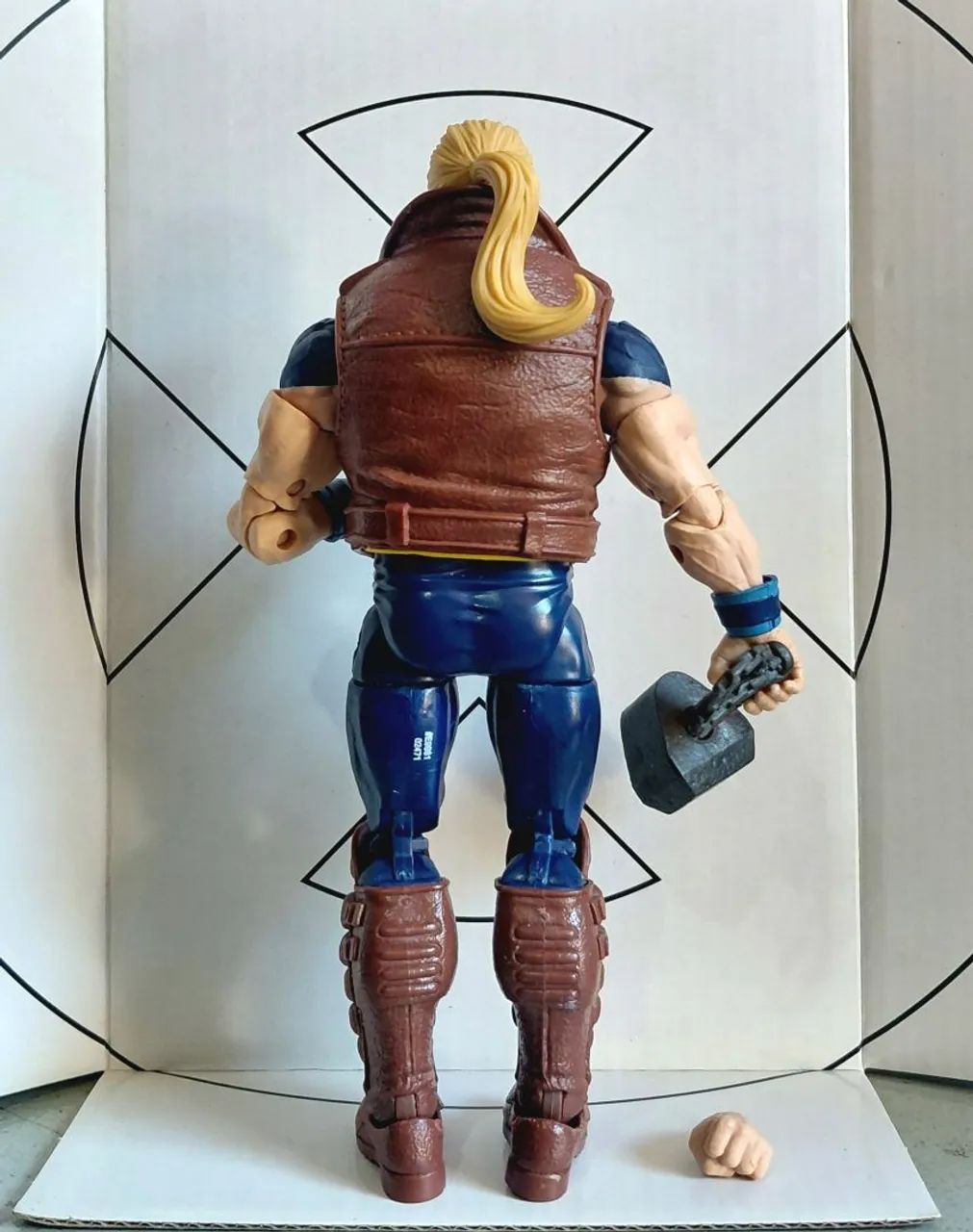 Marvel Legends  - Thunderstrike  - Foto 4