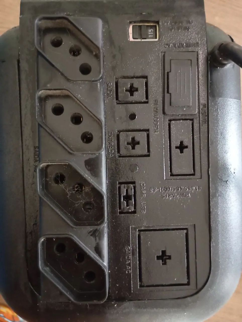 Estabilizador Enermax - Foto 2