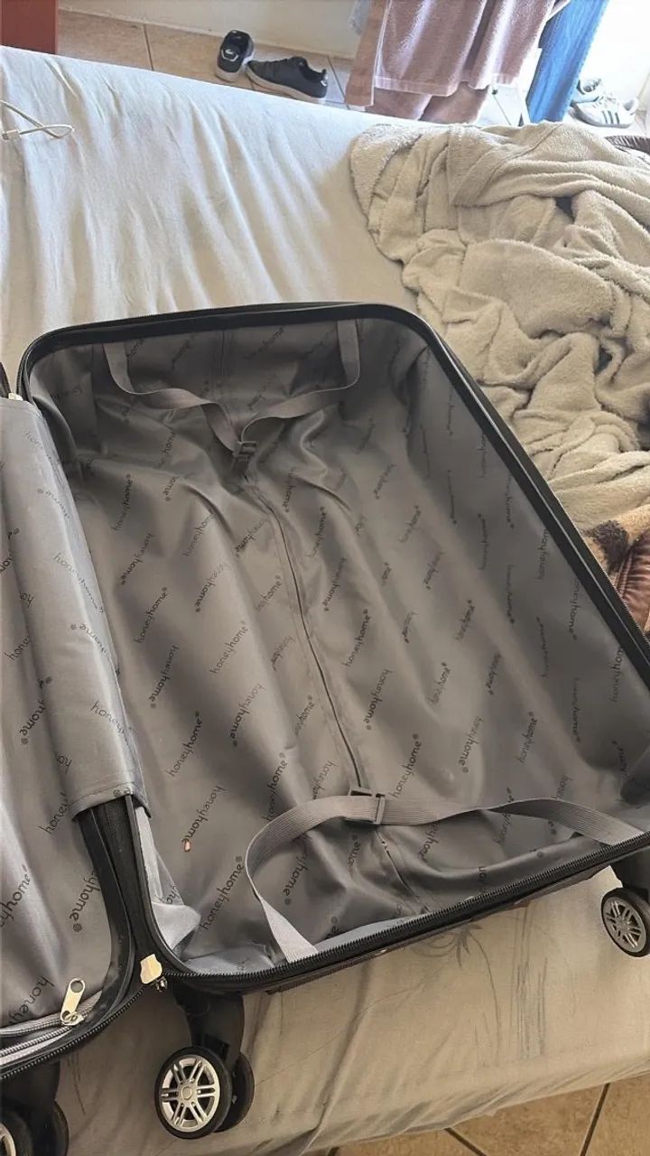 Mala de viagem preta M 32? - Foto 5