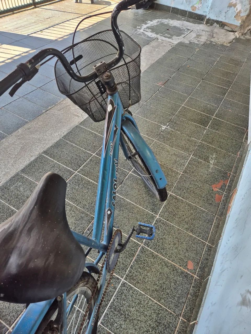 Bicicleta aro 26 com pneus novos 