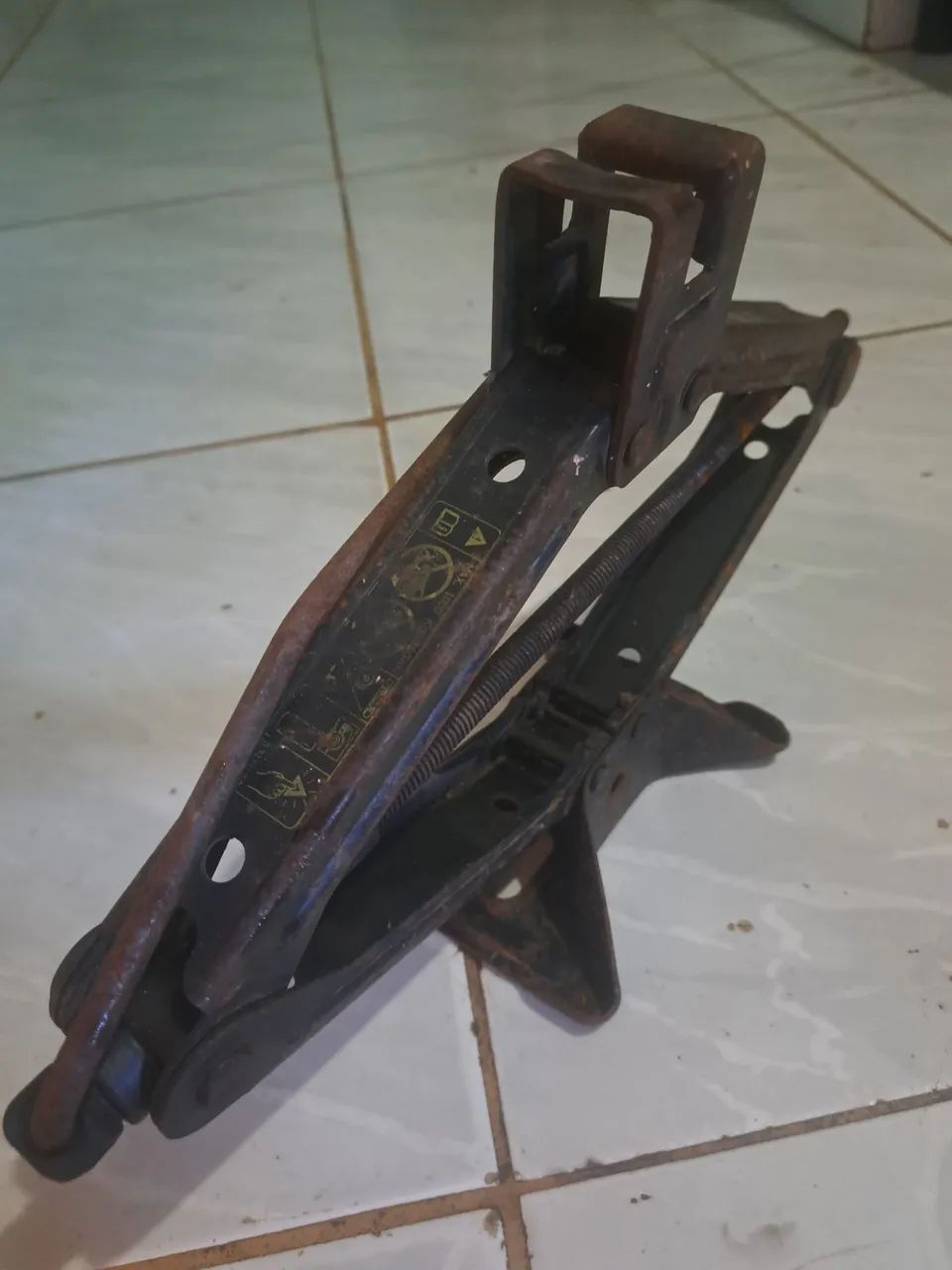 Vendo macaco e chave de roda  - Foto 2