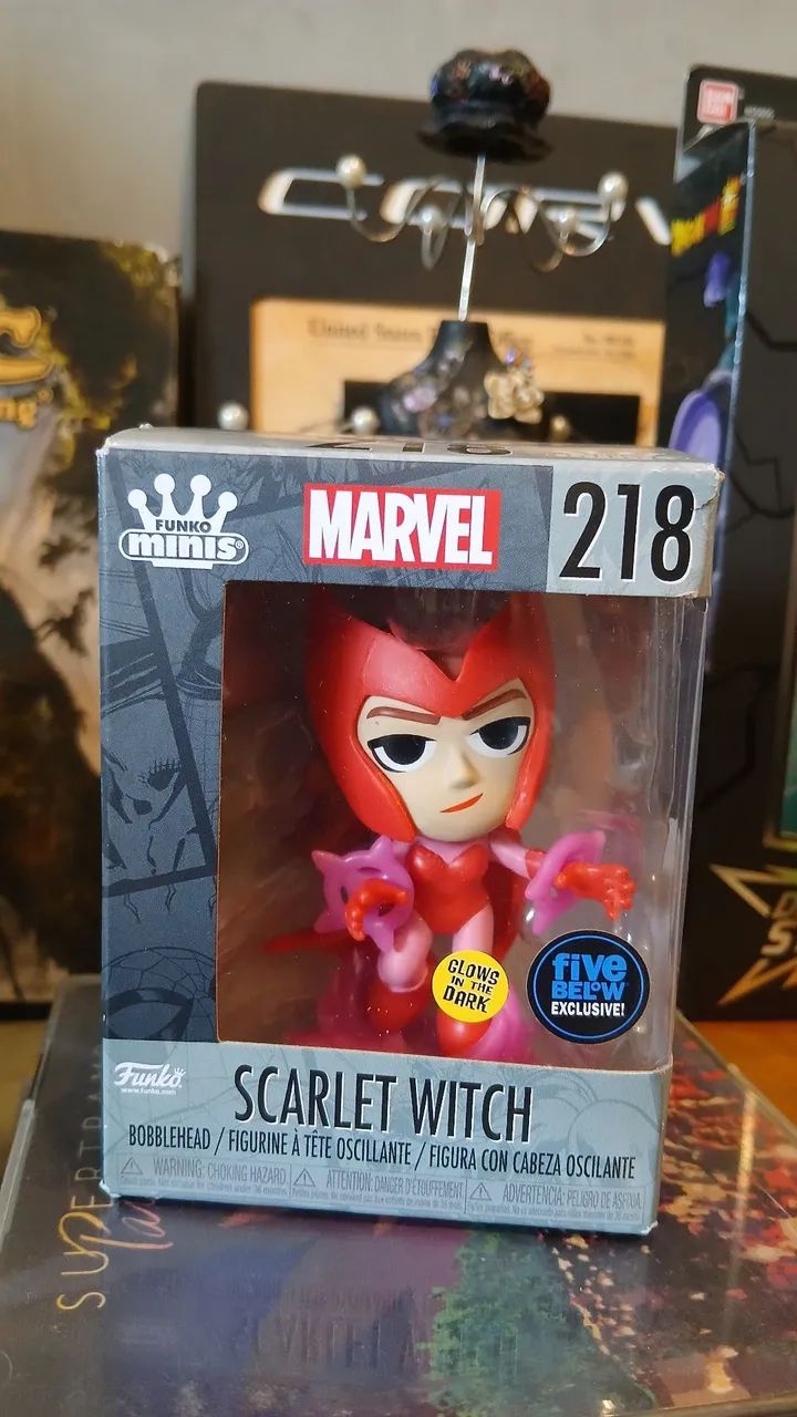 Funko Minis Marvel Scarlet Witch #218. Original, na caixa. Edição exclusiva. 8cm. - Foto 2