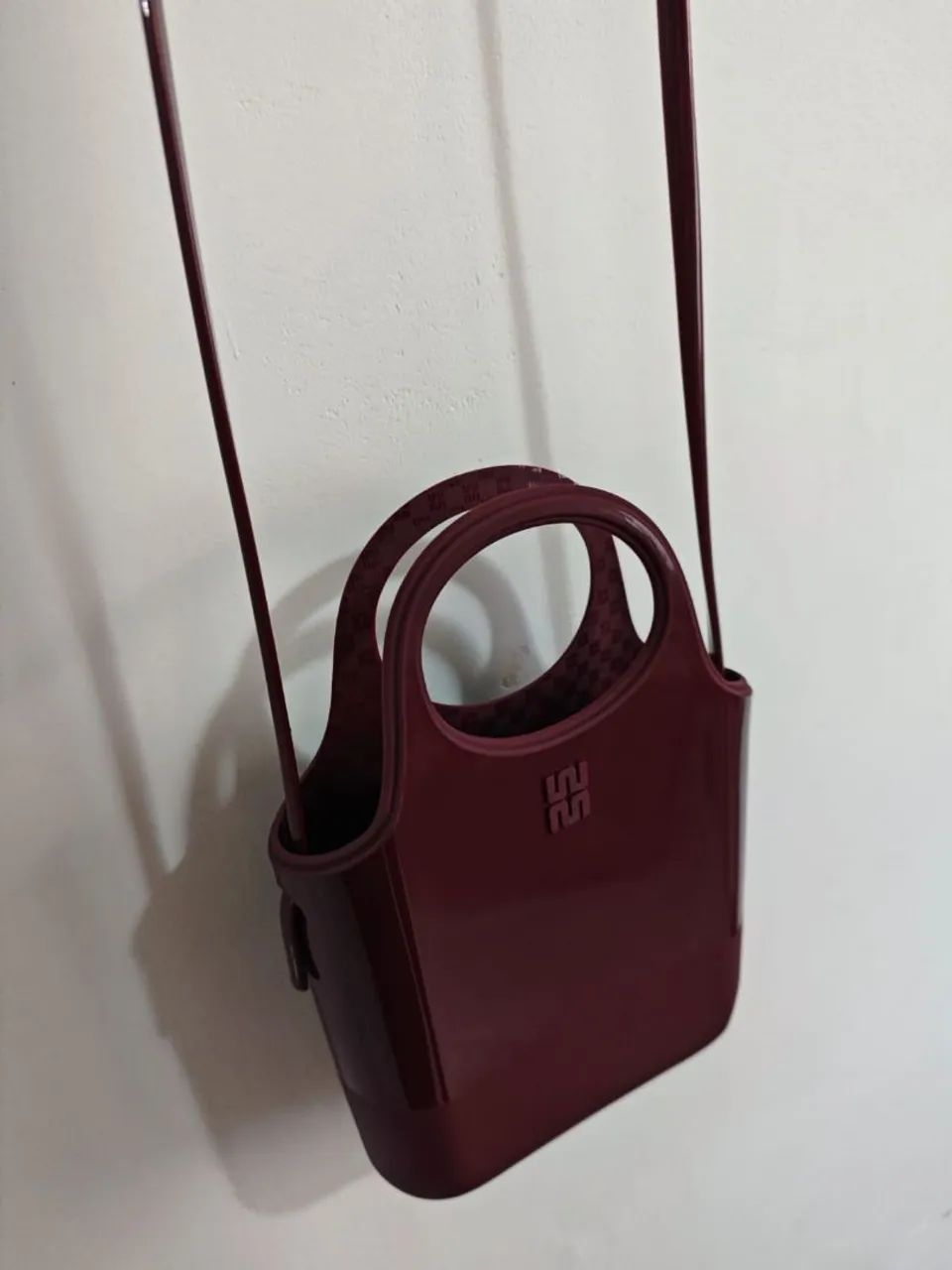 Bolsa melissa tom vinho - Foto 2