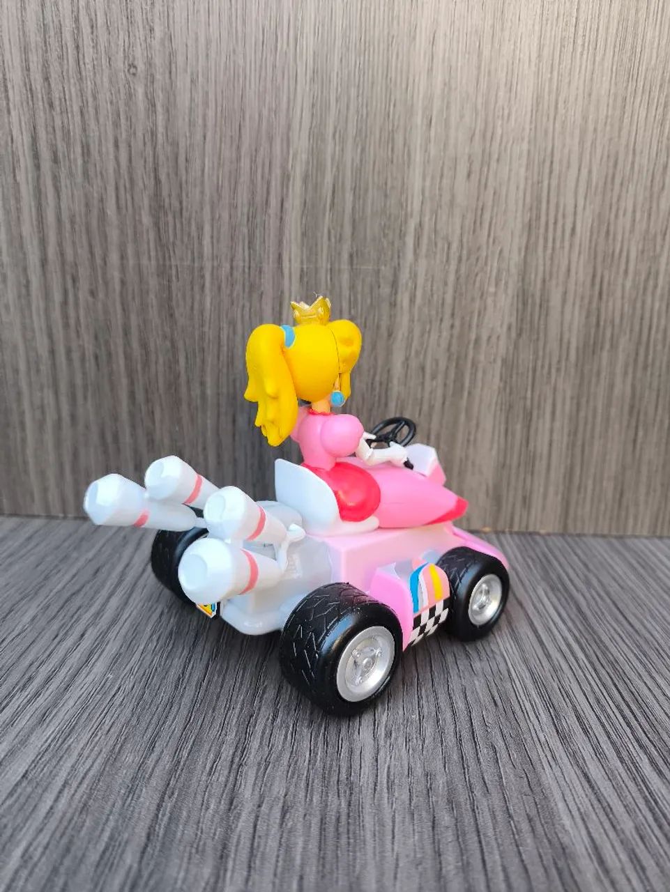Princesa peach Miniatura Colecionável Mario Kart - Foto 2