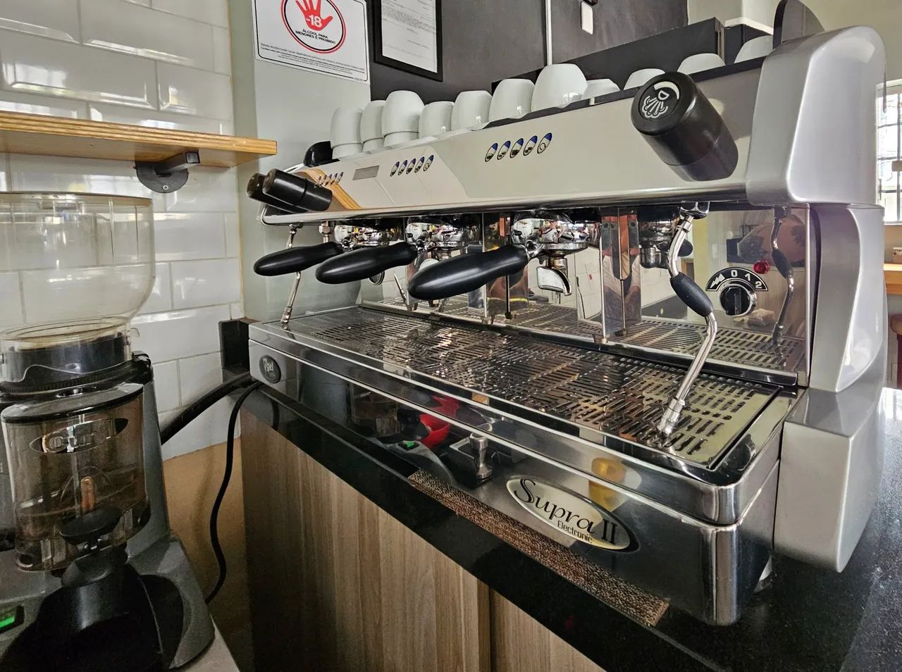 Cafeteira e Moinho Profissional com Acessórios - Foto 2