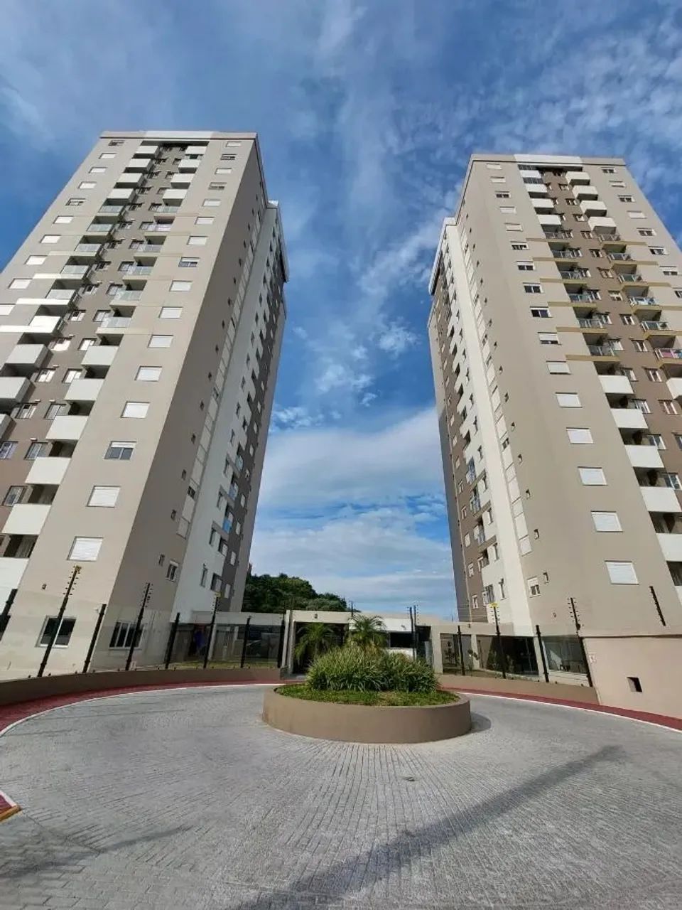 CAXIAS DO SUL - Apartamento Padrão - PANAZZOLO